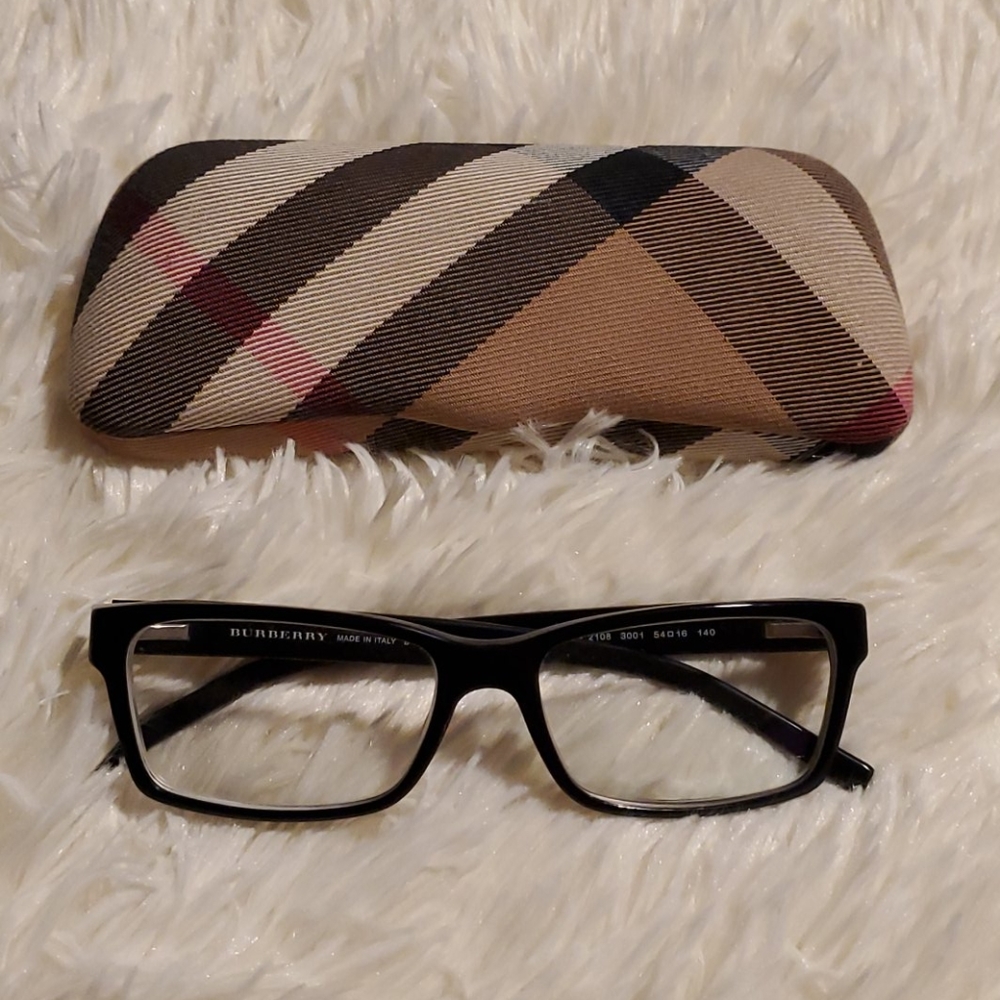 EUC Burberry BE2108 eyeglasses & case